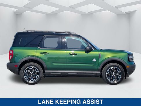 New 2025 Ford Bronco Sport Outer Banks w/ Outer Banks Tech Package+ AWD/4WD image 3