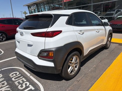 Used 2020 Hyundai Kona SE FWD image 4
