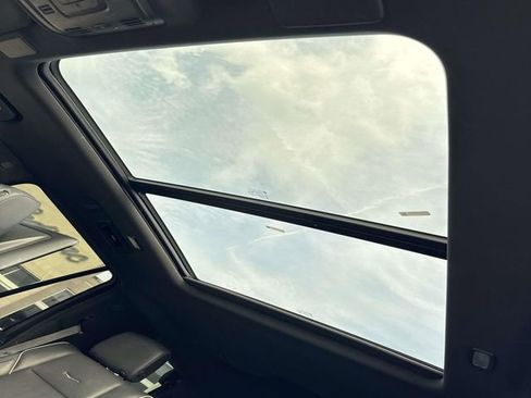 Used 2021 Cadillac Escalade Sport w/ Driver Assist Tech Package image 21