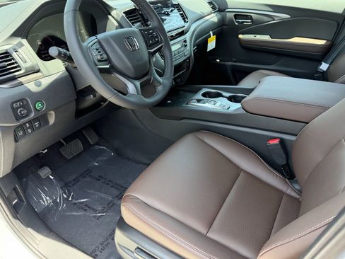 New 2026 Honda Ridgeline RTL image 17