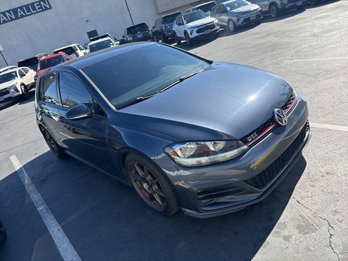 Used 2018 Volkswagen GTI S image 4