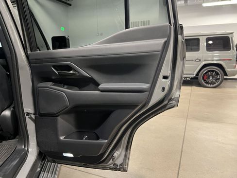 Used 2024 Lexus GX 550 w/ Cold Area Package AWD/4WD image 42