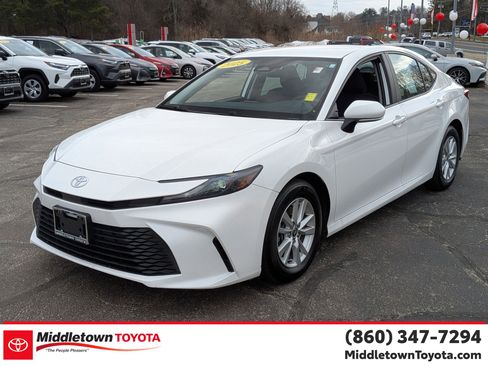 Certified 2025 Toyota Camry LE image 7