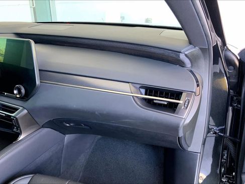 Used 2024 Lexus RX 350 F Sport w/ Convenience Package image 19