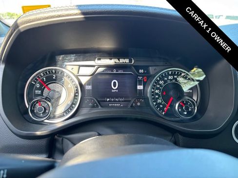 Used 2023 RAM 1500 Laramie AWD/4WD image 9