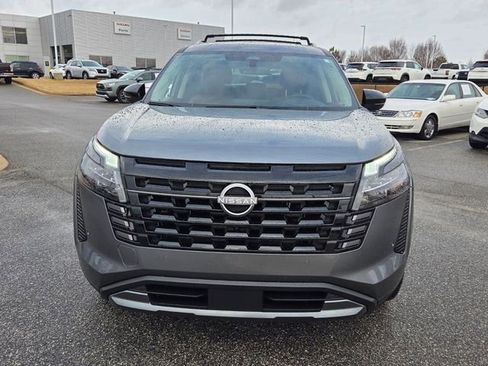 New 2026 Nissan Pathfinder Platinum w/ Cargo Package image 2