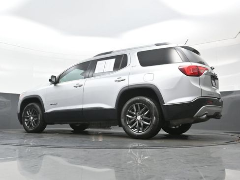 Used 2017 GMC Acadia SLT FWD image 31