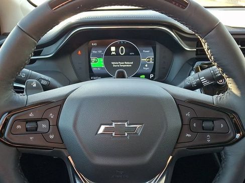 Used 2023 Chevrolet Bolt EUV Premier w/ Sun & Sound Package image 21