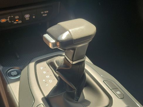 Used 2025 Kia K4 EX FWD image 24