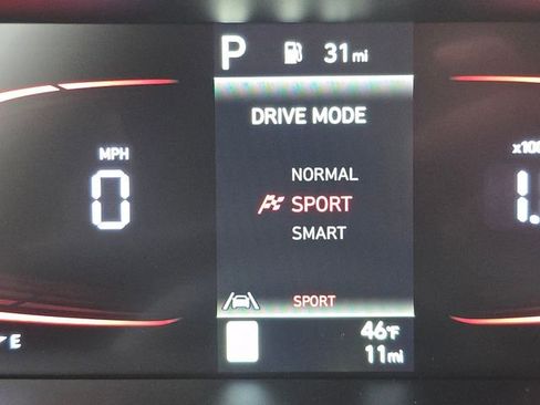 New 2026 Hyundai Elantra SEL Sport Premium FWD image 32