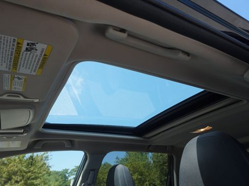 Used 2019 Subaru Forester Premium AWD/4WD image 13