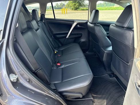 Used 2013 Toyota RAV4 Limited AWD/4WD image 12