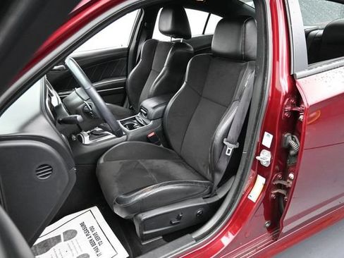 Used 2019 Dodge Charger GT w/ Plus Group RWD image 11