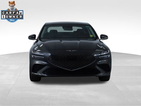 Used 2025 Genesis G70 2.5T image 7