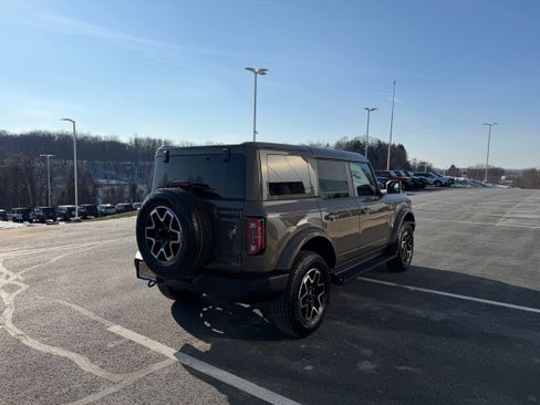 Certified 2025 Ford Bronco Outer Banks image 6