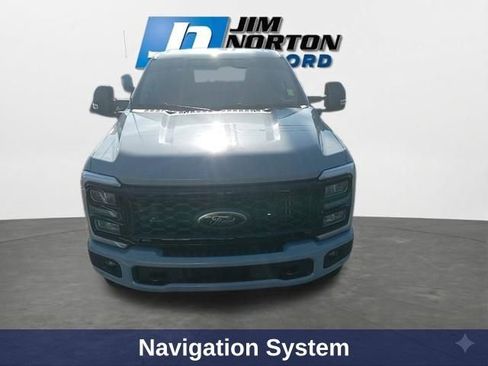 Used 2025 Ford F250 Lariat w/ Lariat Ultimate Package AWD/4WD image 3