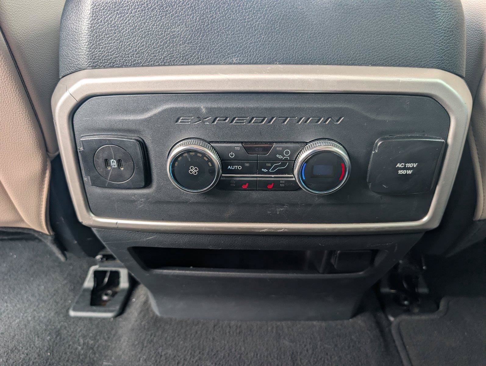 Used 2024 Ford Expedition Max Limited AWD/4WD image 33