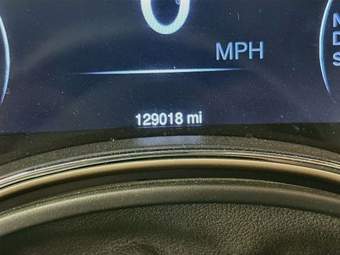Used 2015 Jeep Grand Cherokee Laredo w/ Quick Order Package 23E AWD/4WD image 19