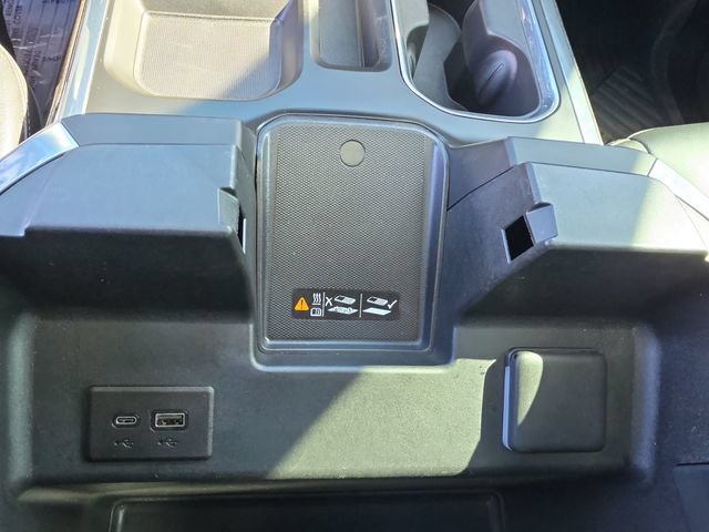 Certified 2024 Chevrolet Silverado 1500 LT Trail Boss w/ Convenience Package II AWD/4WD image 31