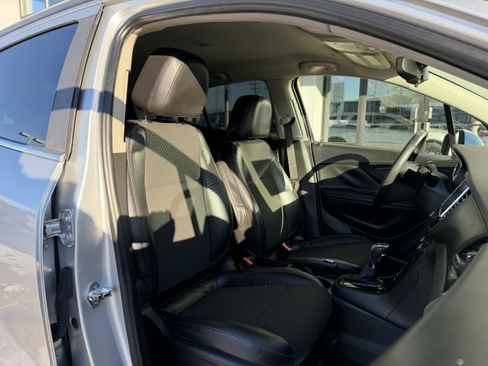 Used 2017 Buick Encore Preferred image 17