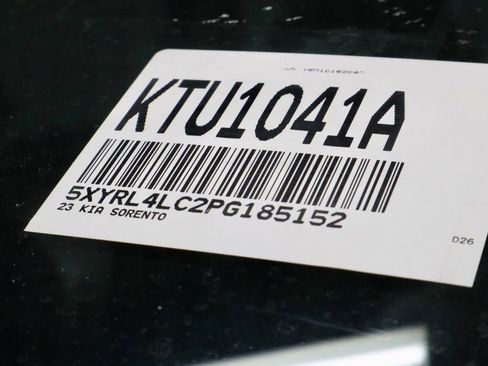 Used 2023 Kia Sorento S w/ Panoramic Sunroof Package FWD image 37