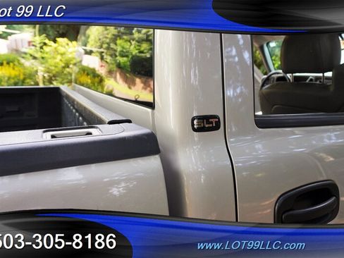 Used 2004 GMC Sierra 2500 SLT w/ Heavy-Duty Power Package AWD/4WD image 31