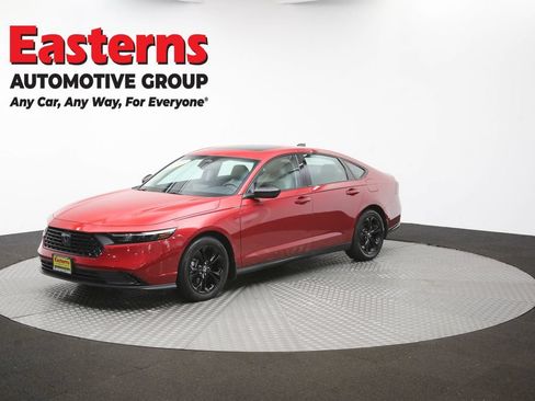 Used 2025 Honda Accord SE image 55