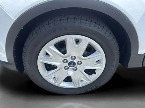 Used 2016 Ford Escape S FWD image 31