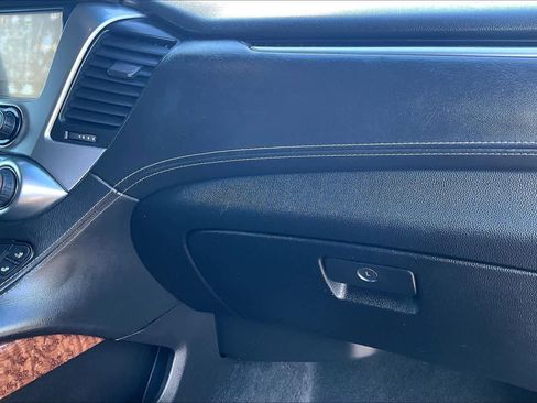 Used 2015 Chevrolet Tahoe LTZ image 18