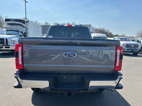 New 2026 Ford F350 Lariat w/ Chrome Package image 7