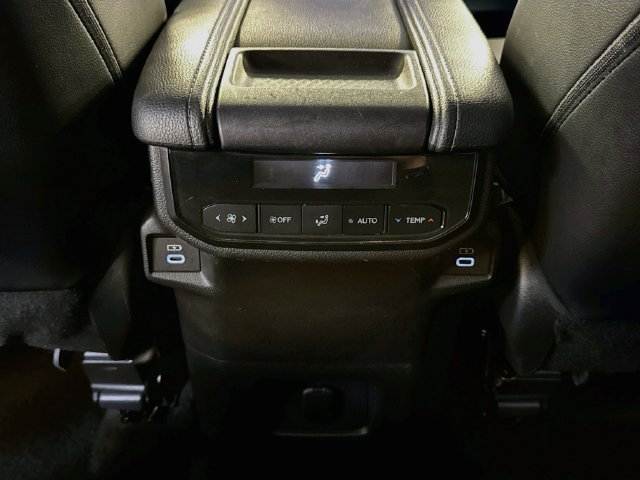Used 2025 Toyota Grand Highlander FWD image 26