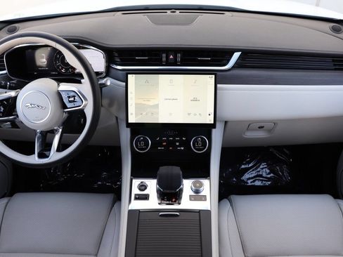 Used 2021 Jaguar F-PACE S AWD/4WD image 44