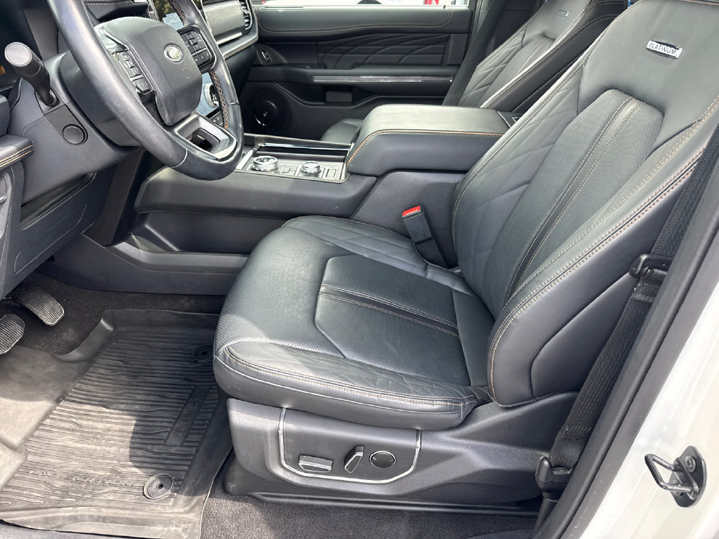 Used 2023 Ford Expedition Platinum AWD/4WD image 9