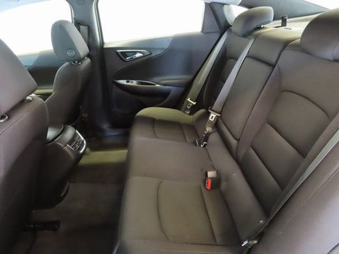 Used 2023 Chevrolet Malibu LT image 30