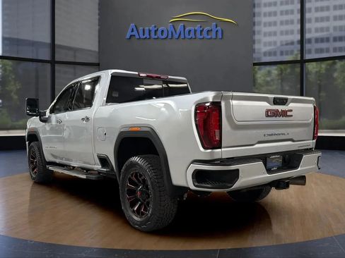 Used 2022 GMC Sierra 3500 Denali image 9