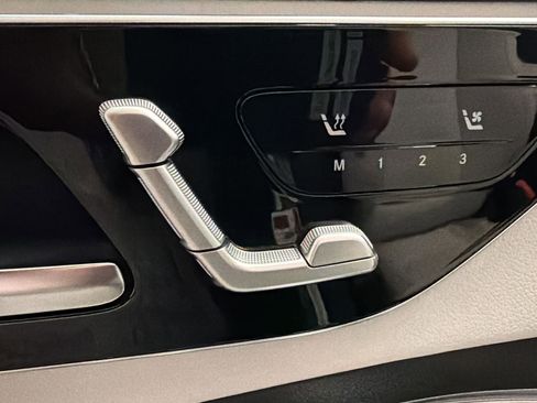 Certified 2025 Mercedes-Benz C 300 Sedan image 17