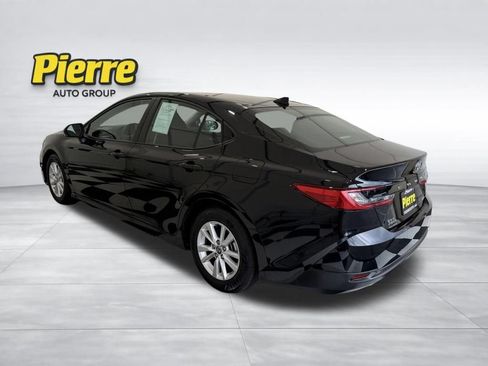 Used 2025 Toyota Camry LE FWD image 2