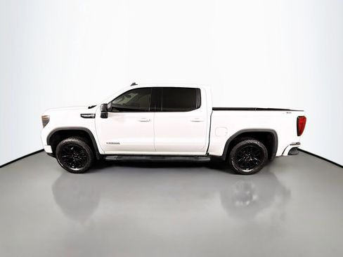 Used 2022 GMC Sierra 1500 Elevation w/ Preferred Package image 4