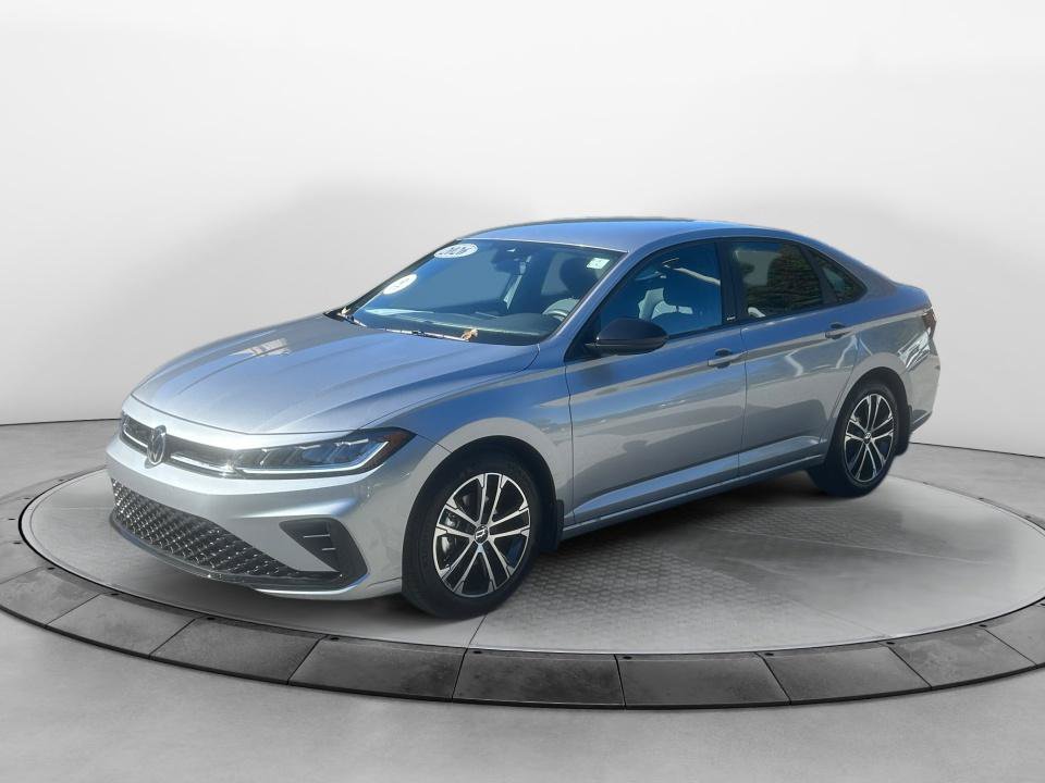 Used 2026 Volkswagen Jetta Sport FWD image 3