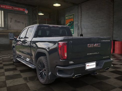 Used 2020 GMC Sierra 1500 Denali w/ Technology Package AWD/4WD image 4