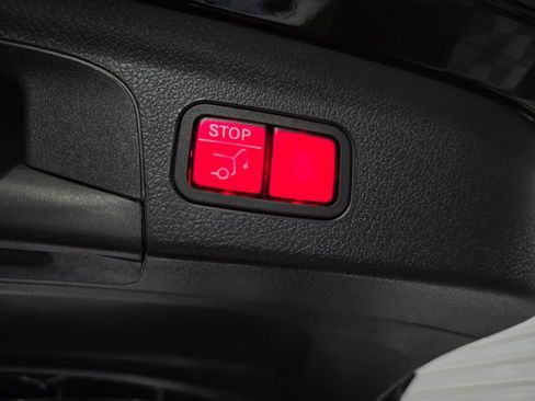 Used 2024 Mercedes-Benz GLE 350 4MATIC image 40