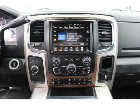 Used 2016 RAM 3500 Laramie image 11