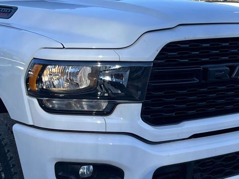 Used 2024 RAM 2500 Big Horn w/ Night Edition image 8