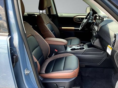 New 2026 Ford Bronco Sport Outer Banks w/ Outer Banks Tech Package+ AWD/4WD image 11