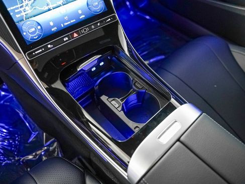 New 2026 Mercedes-Benz CLE 300 CLE 300 4MATIC image 17