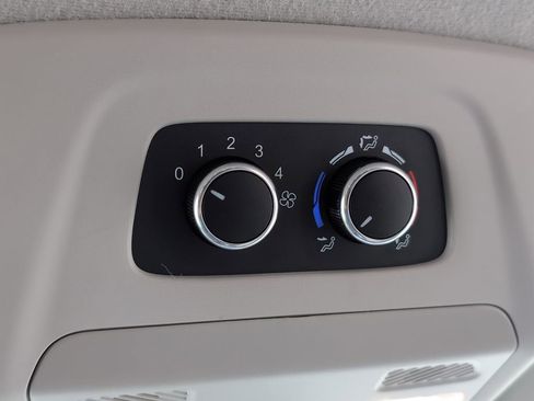 Used 2023 Ford Transit 350 XLT image 15