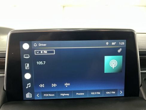 Used 2022 Chevrolet Tahoe High Country AWD/4WD image 13