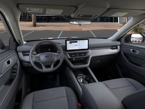 New 2025 Ford Explorer Active image 9