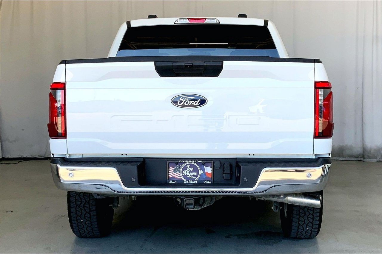 Used 2025 Ford F150 XLT w/ Equipment Group 301A Standard AWD/4WD image 3