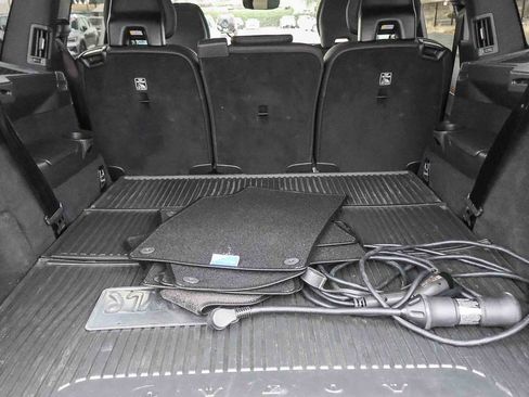 Used 2024 Volvo XC90 T8 Plus w/ Protection Package Premier AWD/4WD image 28